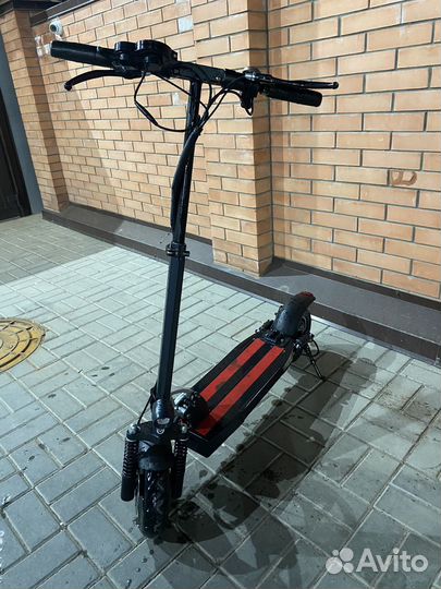 Электросамокат kugoo m4