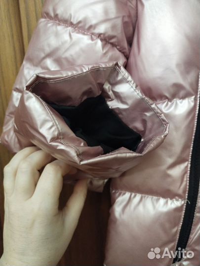 Пуховик на девочку 140