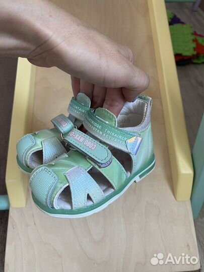 Босоножки для девочки 19 размер