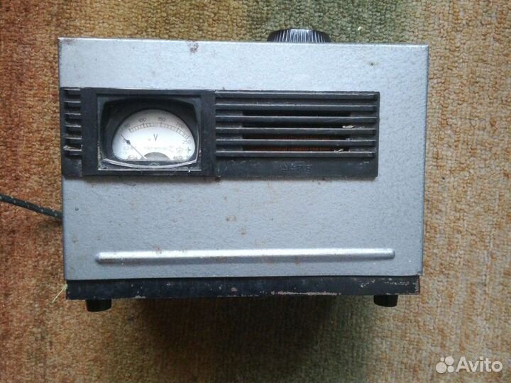 Регулятор напряжения 220