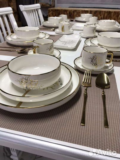 Набор столовой посуды