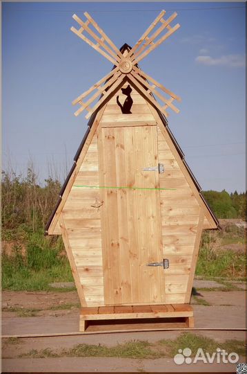 Дачный туалет деревянный DRE445