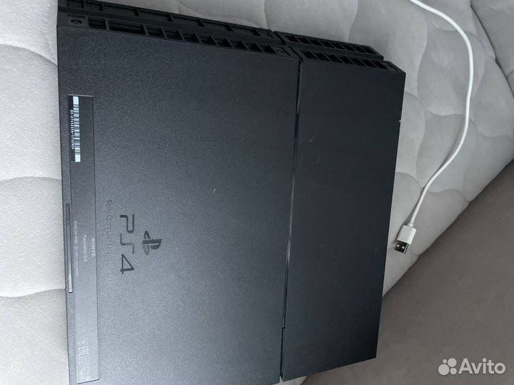 Sony PS4 slim