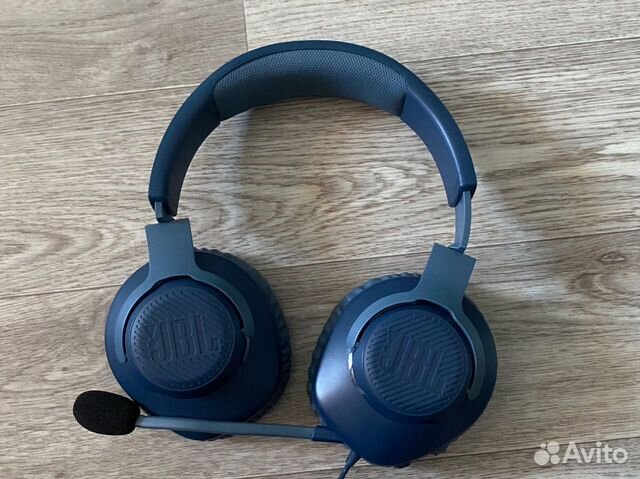 Jbl quantum 100