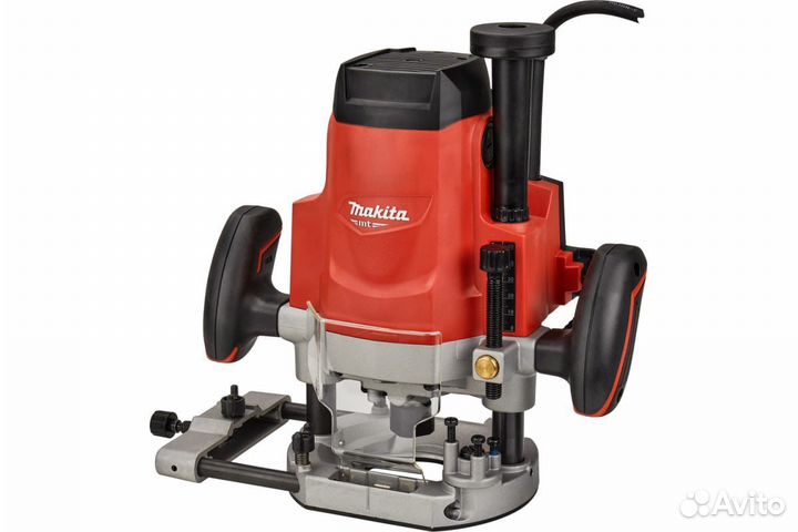 Фрезер makita M3602