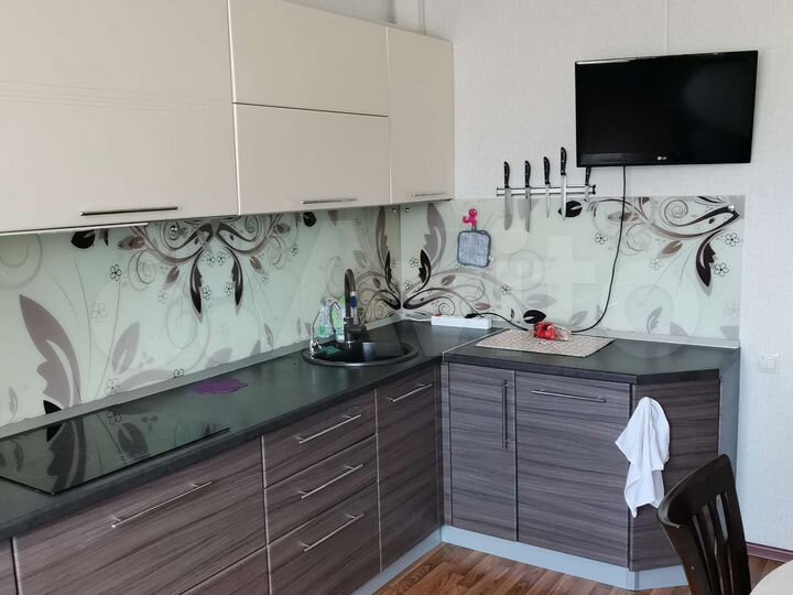 2-к. квартира, 60 м², 7/10 эт.