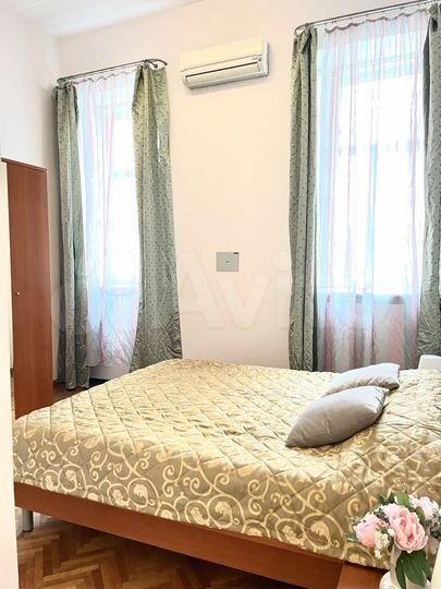 3-к. квартира, 120 м², 2/5 эт.