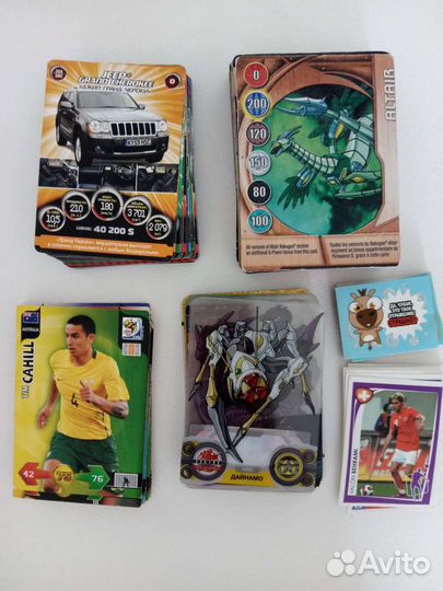 Продам карточки Супер гонки, Bkugan, Футболисты