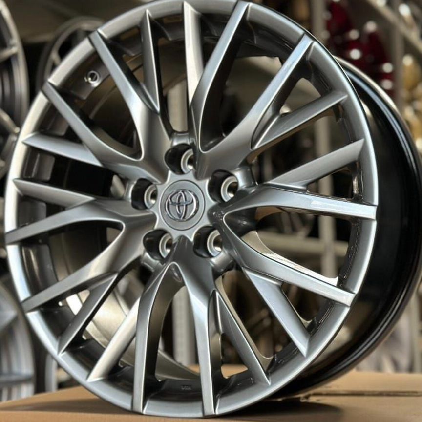 Литые диски Toyota 8×R20 5×114.3