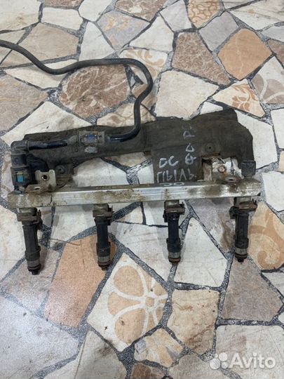 Топливная рампа (рейка) Opel Corsa хэтчбек 1.4