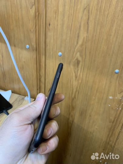 iPhone 7, 128 ГБ