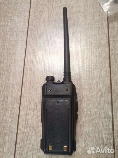 Рация baofeng uv-10r