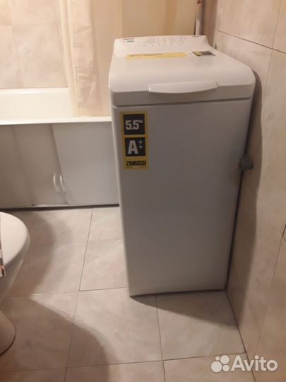 Стиральная машина на запчасти zanussi