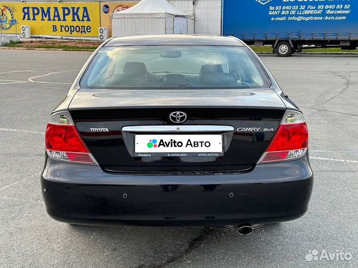 Toyota Camry 2.4 AT, 2004, 223 000 км