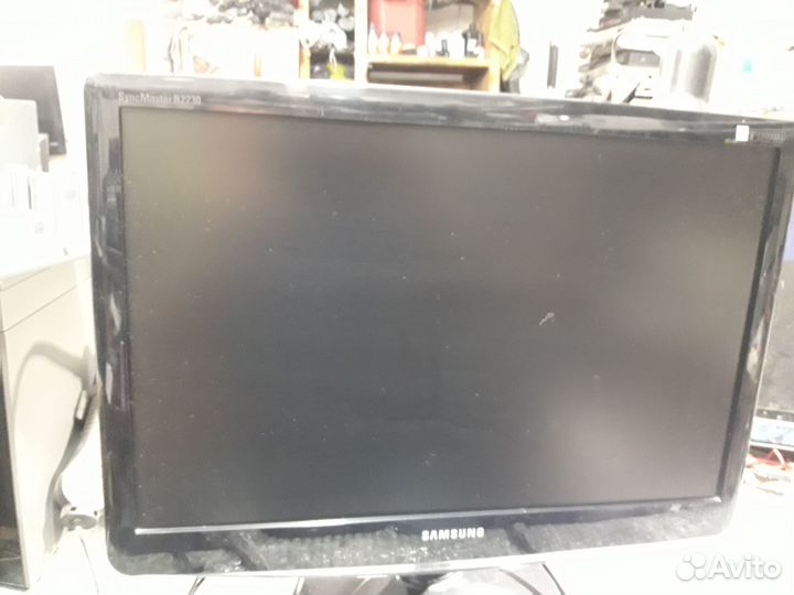 Монитор 20 дюймов