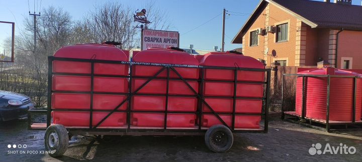 Ёмкость пластиковая в обрешётке