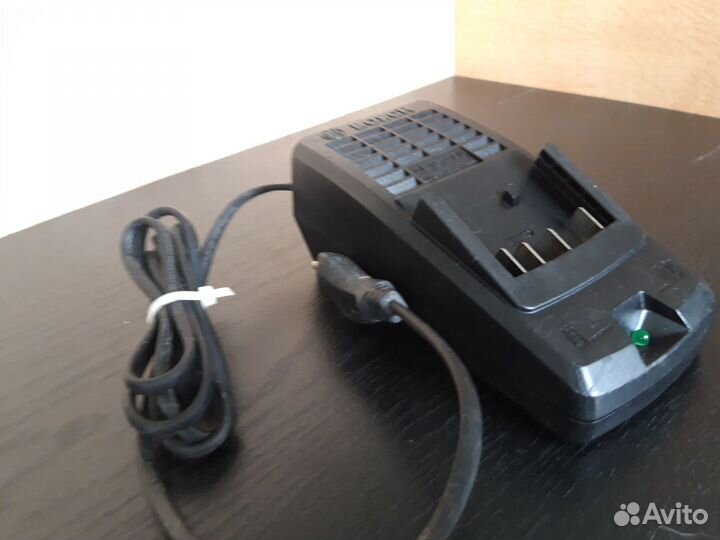 Зарядное устройство для шуруповерта bosch AL1814CV