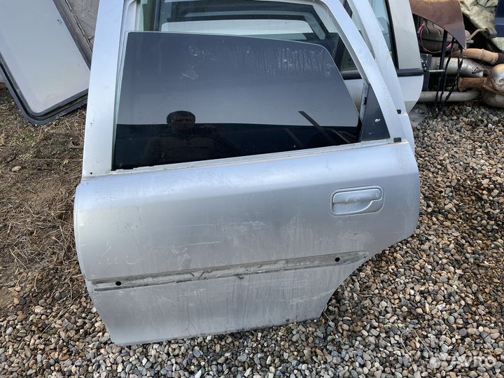 Дверь задняя левая opel vectra b седан