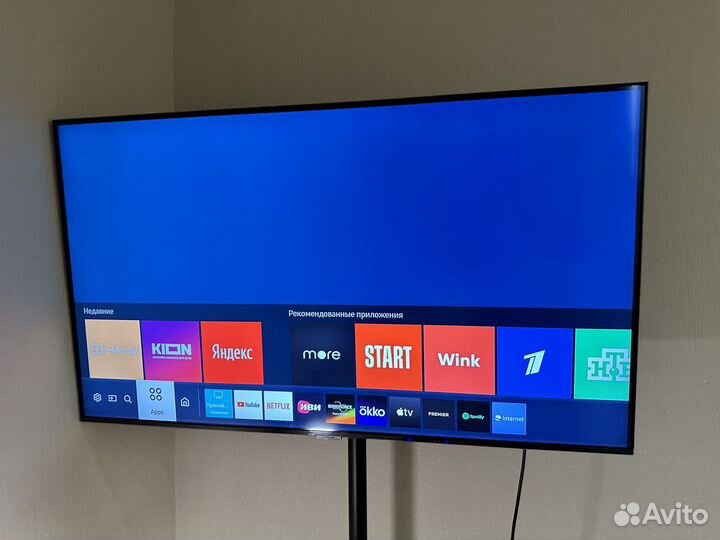 Телевизор Samsung 43
