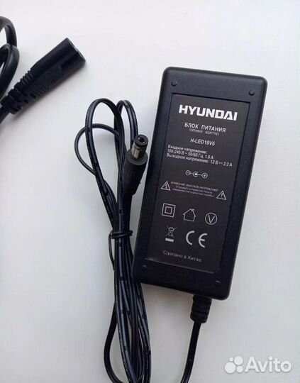 Блок питания 12V 2.2А