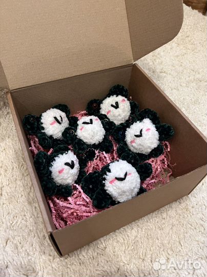 Вязаные лягушки