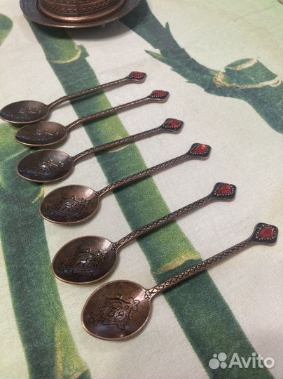 Чайные ложки