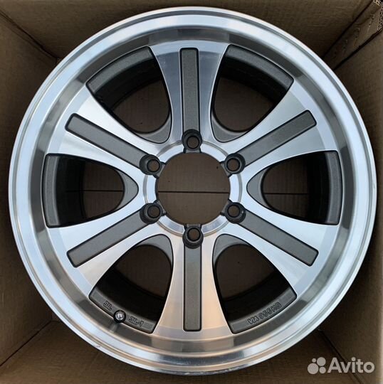 Литье на внедорожники 8jx16 6x139.7 et-16 dia107.1