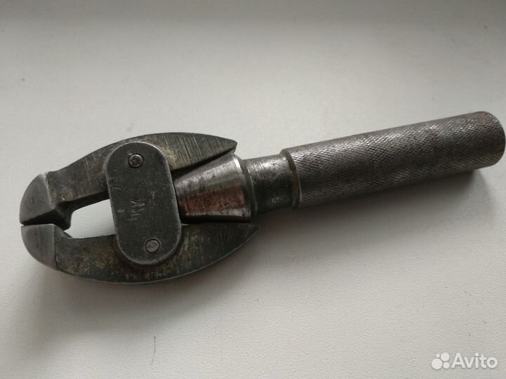 Ручные тиски СССР