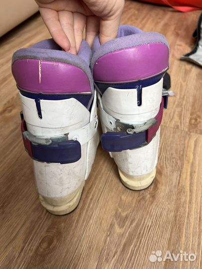 Детские горнолыжные ботинки 240 мм Австралия бу