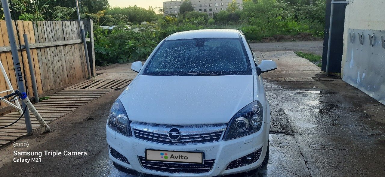Opel Astra: фото владельца