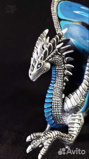 Серебряный дракон Фигурка