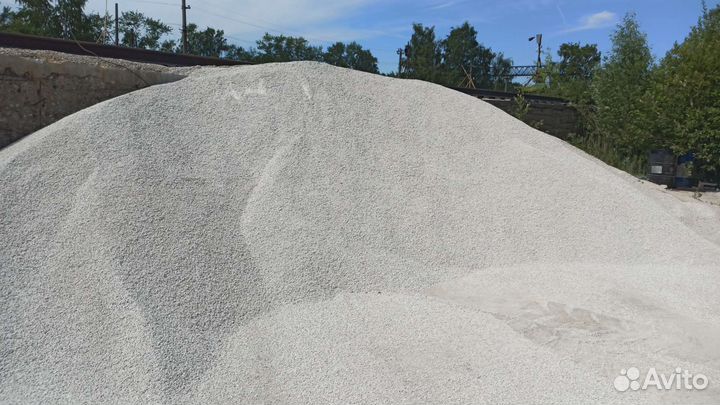 Песок щебень земля крошка керамзит и т.д