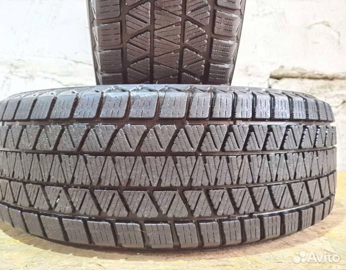 Bridgestone Blizzak DM-V3 225/65 R17 102Q
