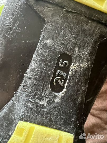 Горнолыжные ботинки