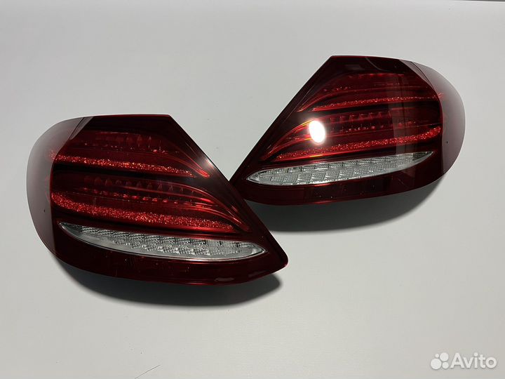 Комплект задних фонарей Mercedes w213 дорестайлинг