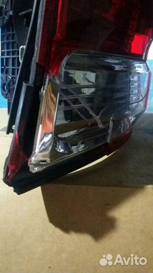 Фонарь задний левый Land Cuser FJ 07-08