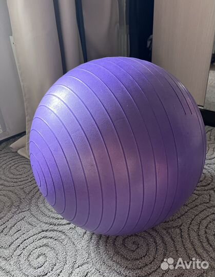 Мяч фитбол