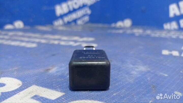 Реле Mitsubishi Pajero 2 внедорожник 4M40 1995