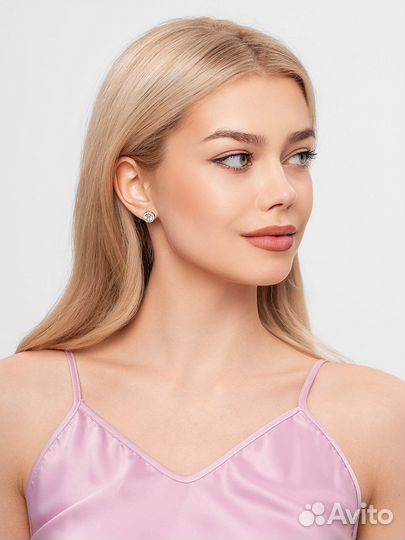 Пусеты с большим камнем, гвоздики