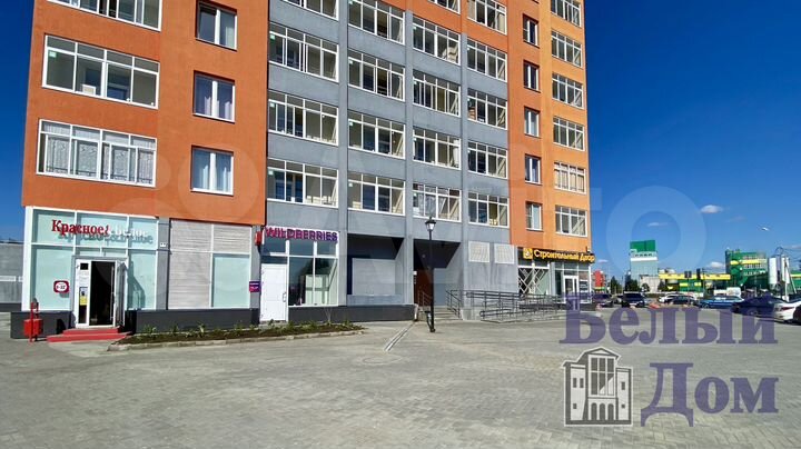 Продам торговое помещение, 332 м²