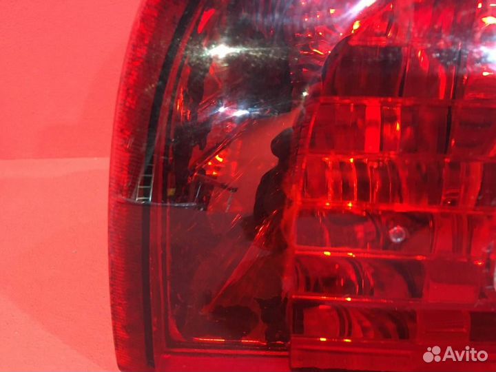 Фонарь для Ford C-MAX shda (Б/У)