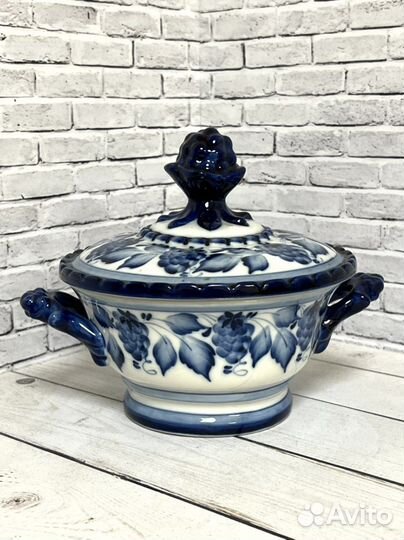 Сахарница с крышкой. Гжель. СССР. Винтаж