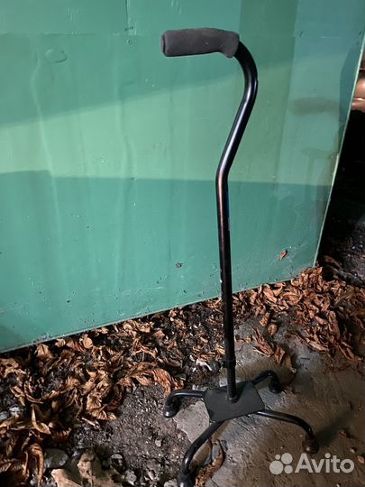 Костыль опора на 4 ножках