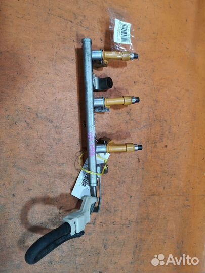Форсунка инжекторная 23209-49085 на Toyota Passo K