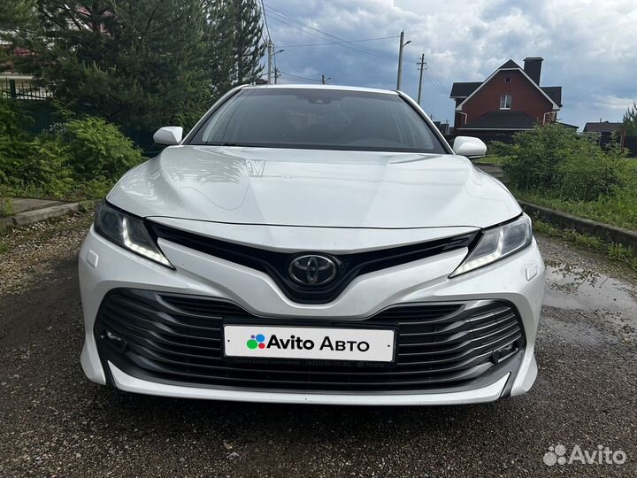 Toyota Camry 2.5 AT, 2019, 107 011 км