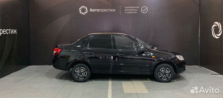 LADA Granta 1.6 МТ, 2013, 29 500 км