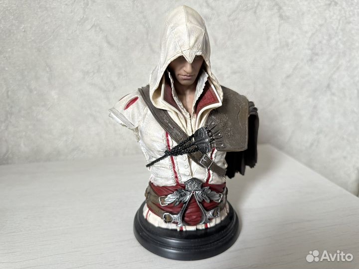Assassin's Creed II Эцио + Артбук игры