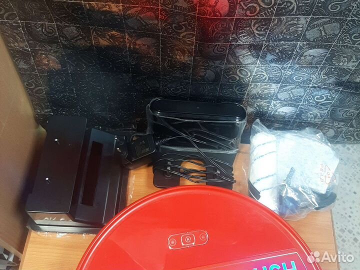 Робот пылесос elari SBT-001A