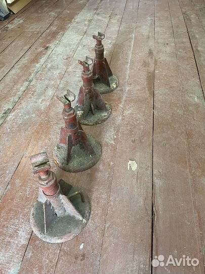 Подставка для авто