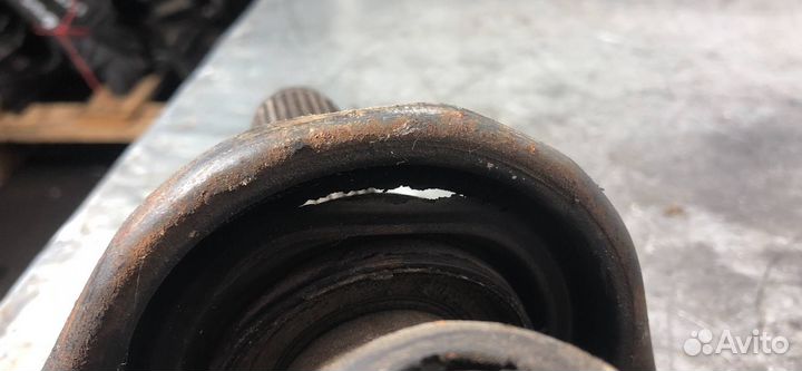 Карданный вал Mercedes-Benz E-Класс